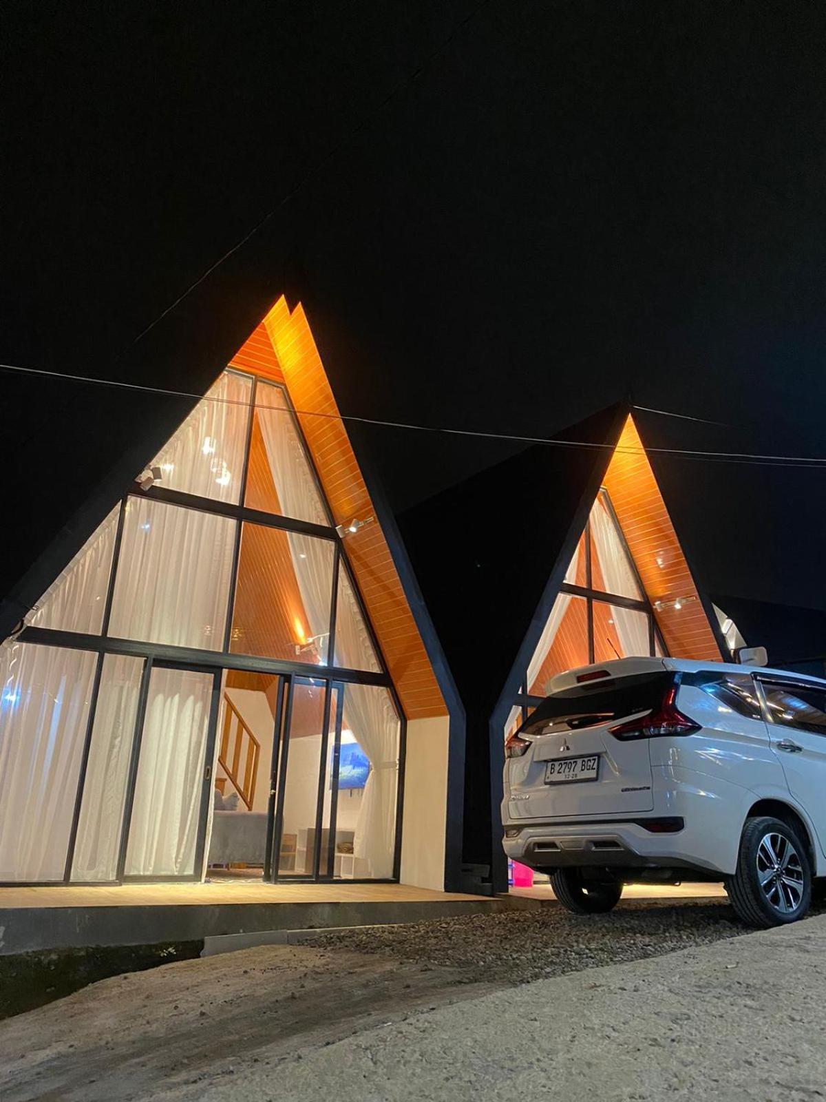 Agriya Lubis Cabin Diyeng Quarto foto